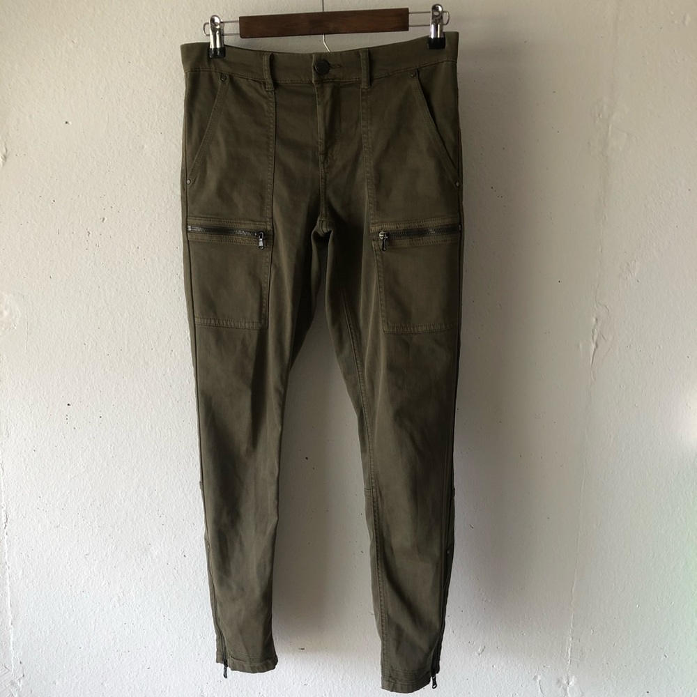 Blank NYC Skinny Army Green Pants, size 27